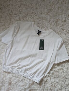 wild fable White Cropped Elastic-Hem Tee Top